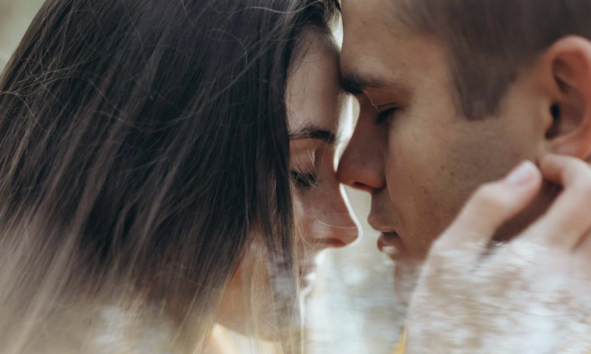 3 Concrete Signs You’re Not In Love, You’re In a Toxic Soul Contract